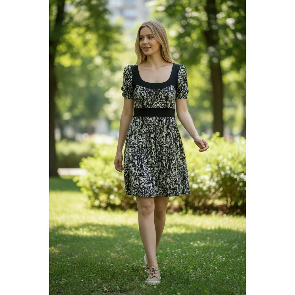 Ruby Rox Black White Abstract Scoopneck Short Sleeves, Dress Medium #A99PJ